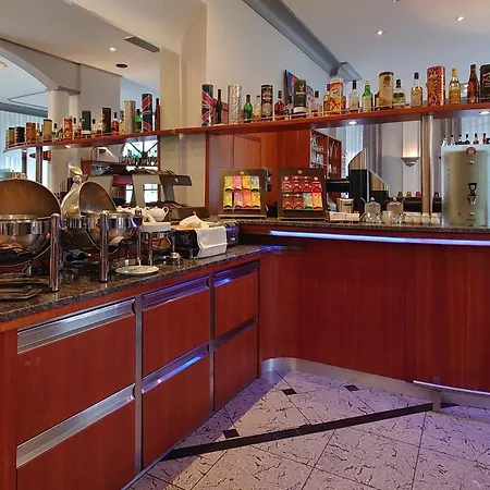 Kral - Business & Serviced Hotel 4*