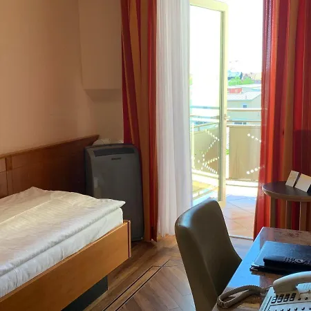 Hotel Kral - Business & Serviced Erlangen