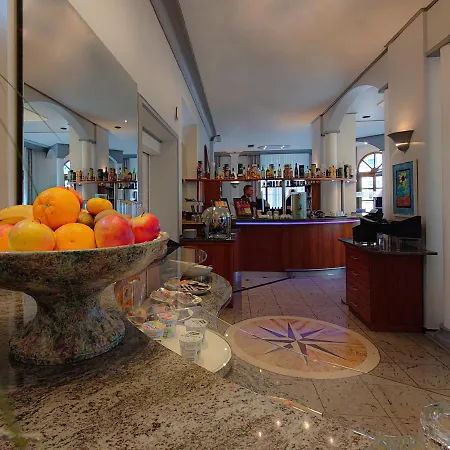 Kral - Business & Serviced Hotel