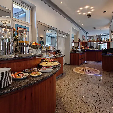 Hotel Kral - Business & Serviced 4*