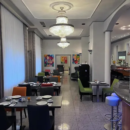 Hotel Kral - Business & Serviced