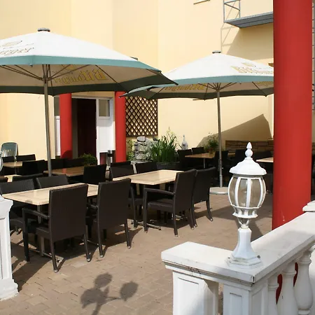 Hotel Kral - Business & Serviced