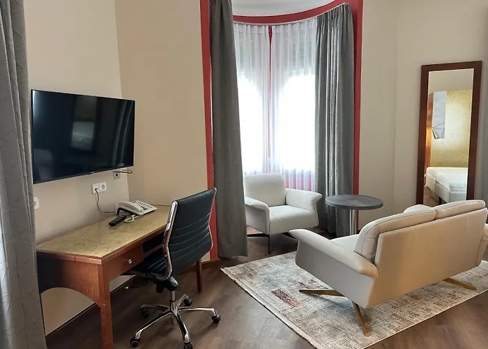 Hotel Kral - Business & Serviced
