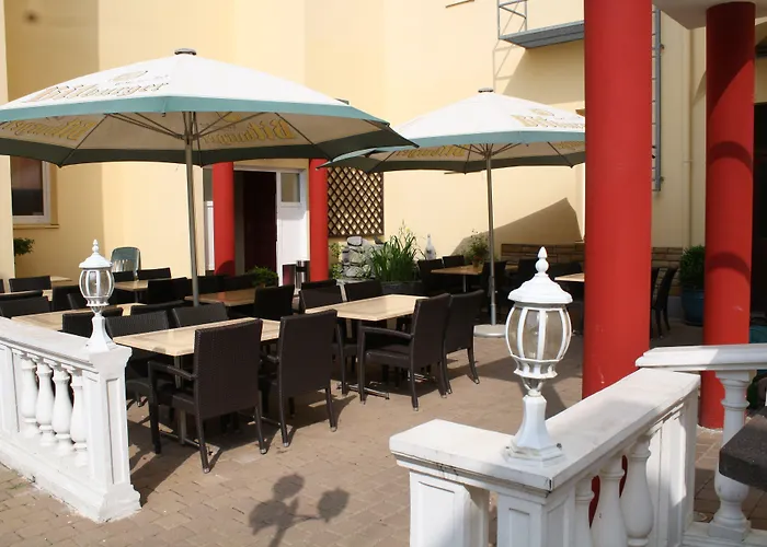 Hotel Kral - Business & Serviced