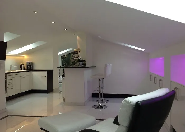 Kral - Business & Serviced Hotel
