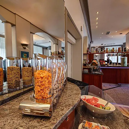 Kral - Business & Serviced Hotel 4*
