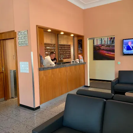 Hotel Kral - Business & Serviced