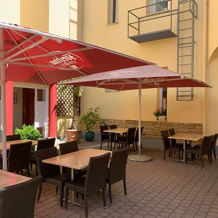 Kral - Business & Serviced Hotel Erlangen