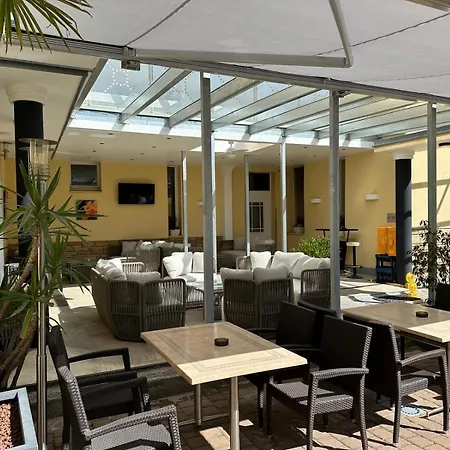 Kral - Business & Serviced 4* Erlangen