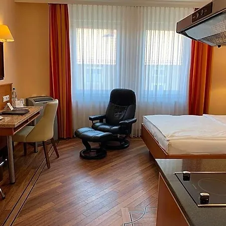 Hotel Kral - Business & Serviced