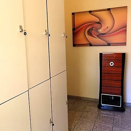 Hotel Kral - Business & Serviced 4*